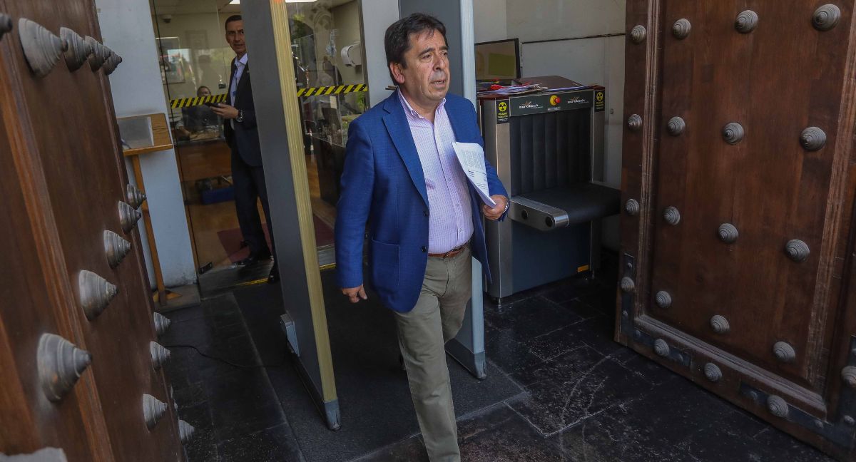 /presentan-querella-contra-gobernador-regional-de-atacama-por-abuso-sexual
