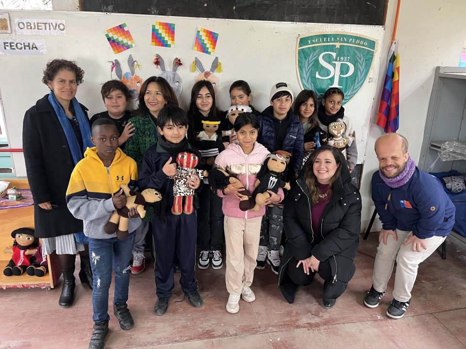 /ministra-maisa-rojas-visito-escuela-rural-san-pedro-en-copiapo-y-destaco-su