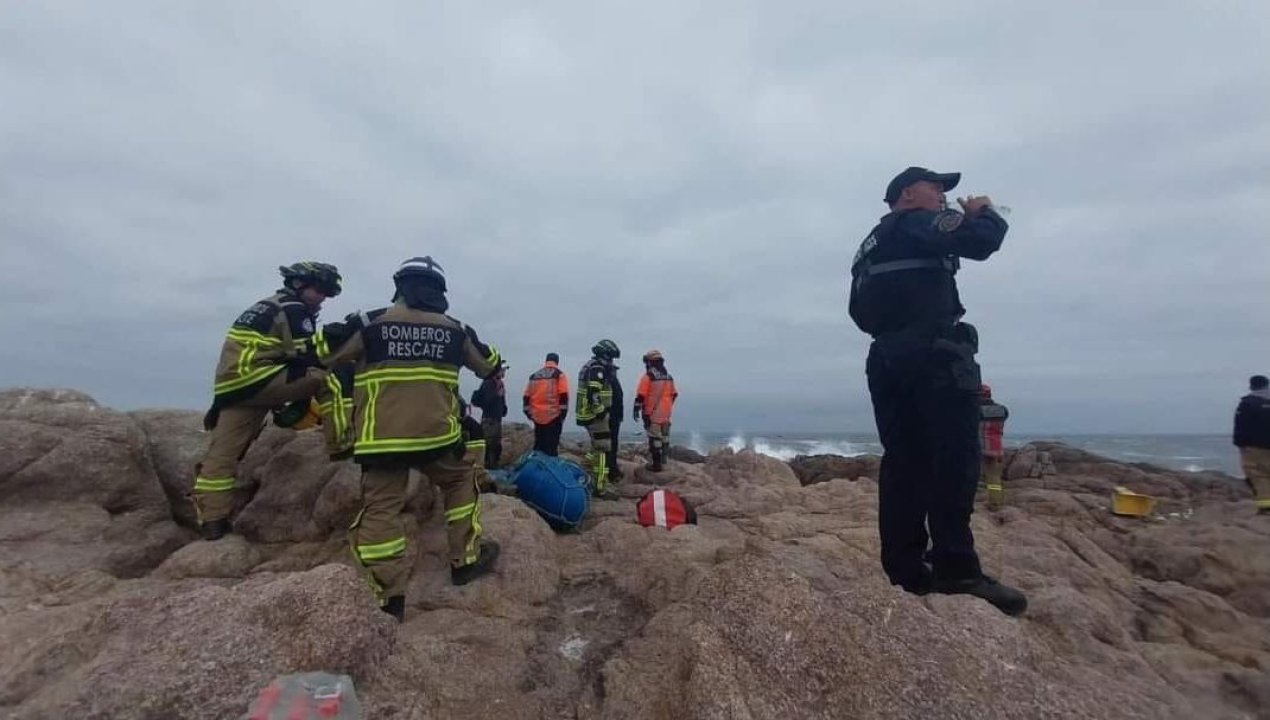 /se-mantienen-labores-de-busqueda-por-persona-desaparecida-en-naufragio-en