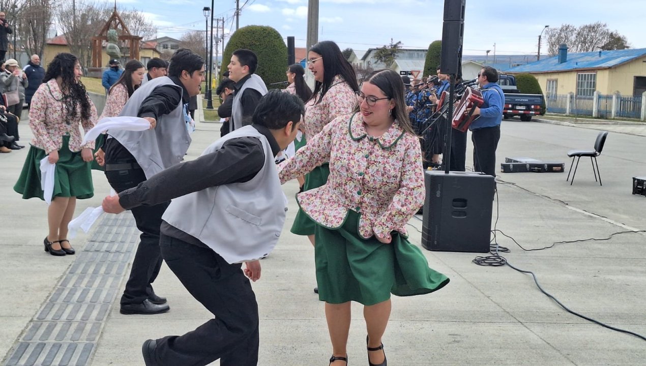 /porvenir-se-sumo-a-conmoraciones-de-este-21-de-septiembre-celebrando-sus
