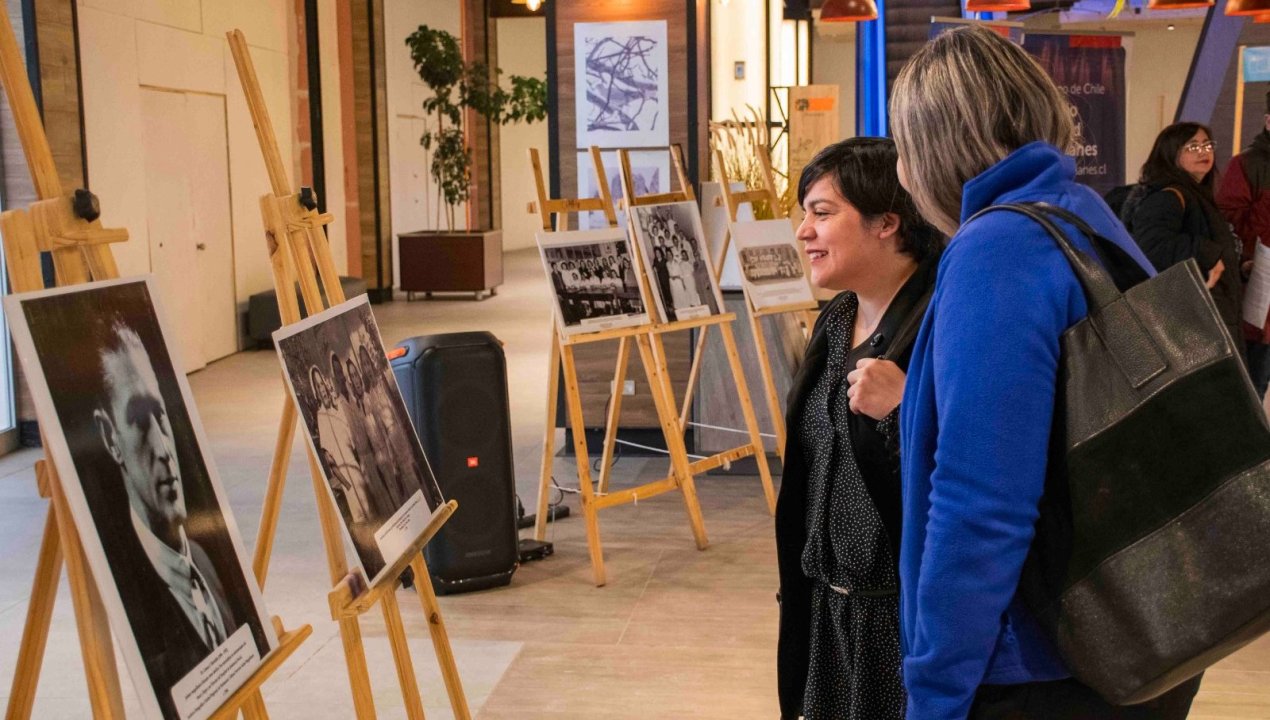 /sector-salud-presento-muestra-fotografica-en-contexto-de-los-100-anos-del
