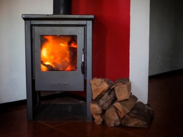 Últimos días para postular al recambio de calefactores en tres ciudades